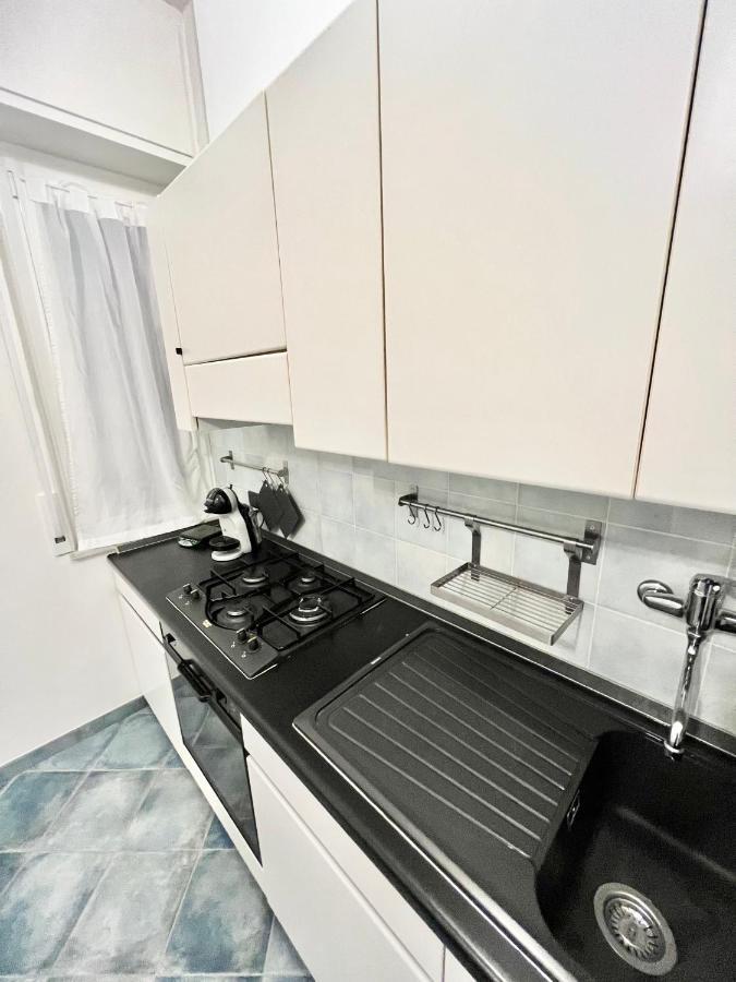 A 5 Minuti Dal Mare - Dolphin Beach House Spotorno Exterior foto