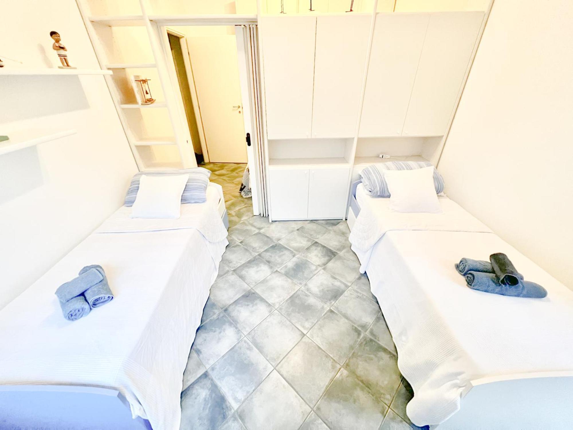 A 5 Minuti Dal Mare - Dolphin Beach House Spotorno Exterior foto